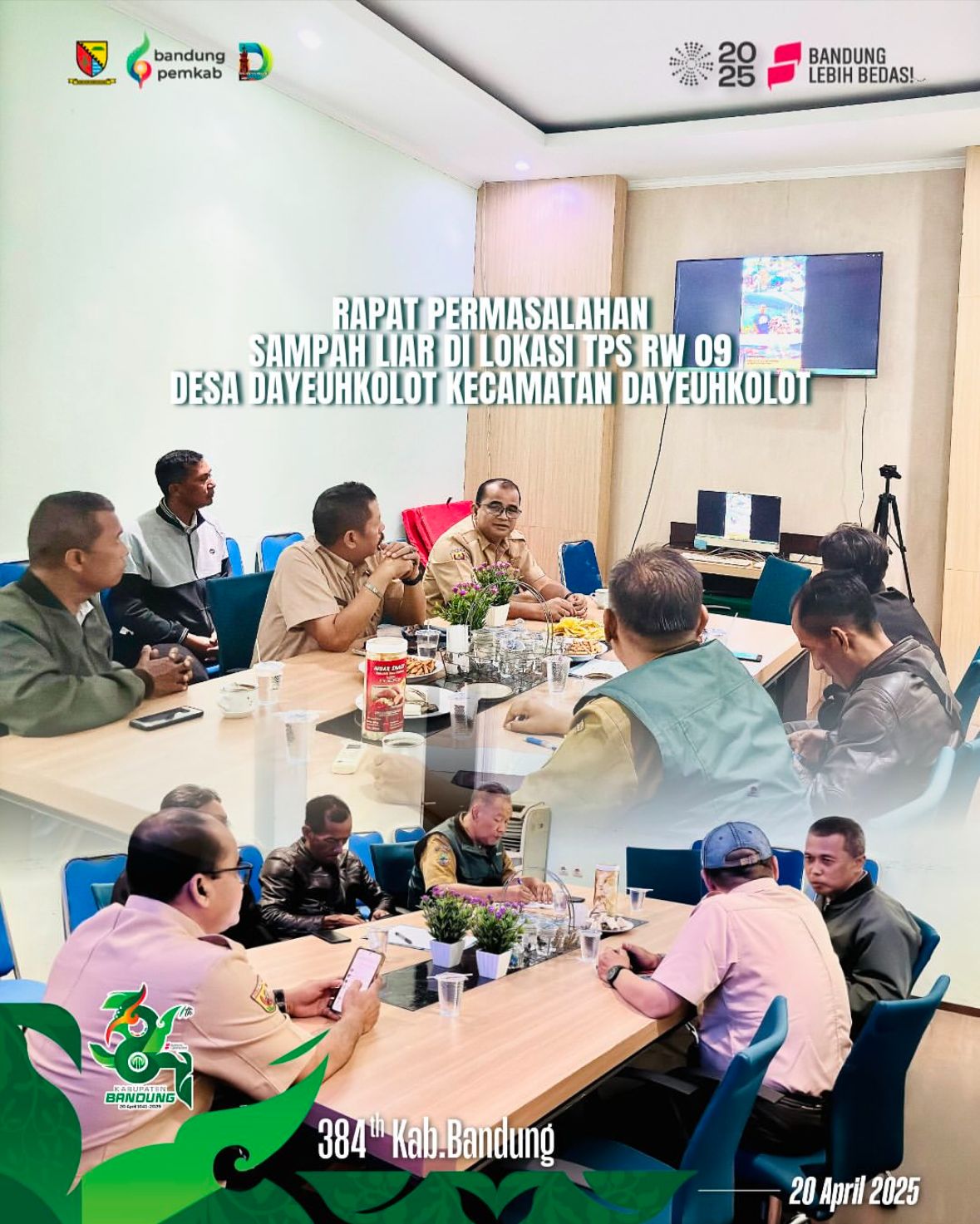 rapat-permasalahan-sampah-liar-di-lokasi-tps-rw-09-desa-dayeuhkolot-kecamatan-dayeuhkolot
