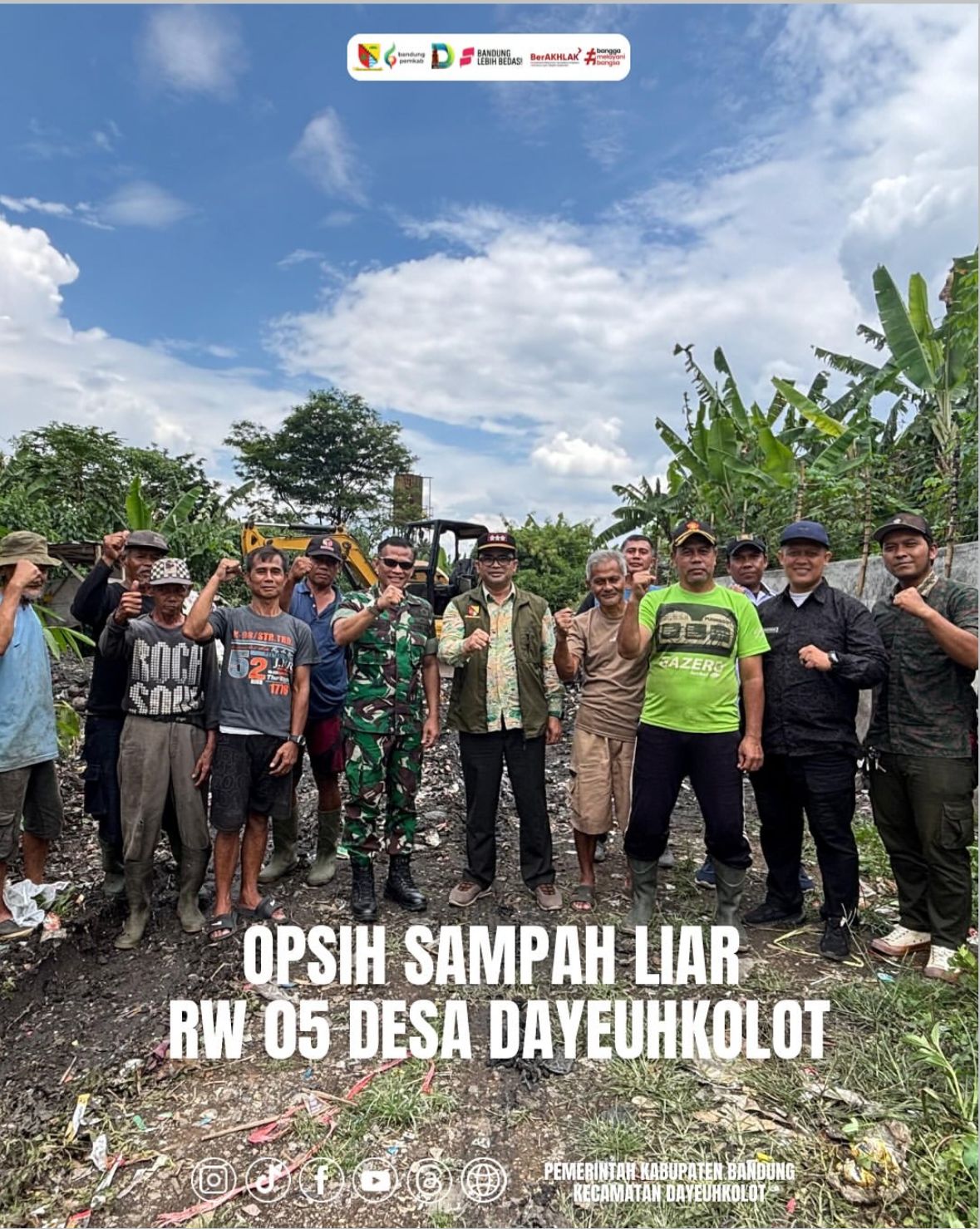 opsih-sampah-liar-rw-05-desa-dayeuhkolot